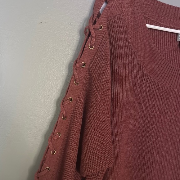 Soho Red Crew Neck Sweater Relaxed Fit Knit - Picture 4 of 8
